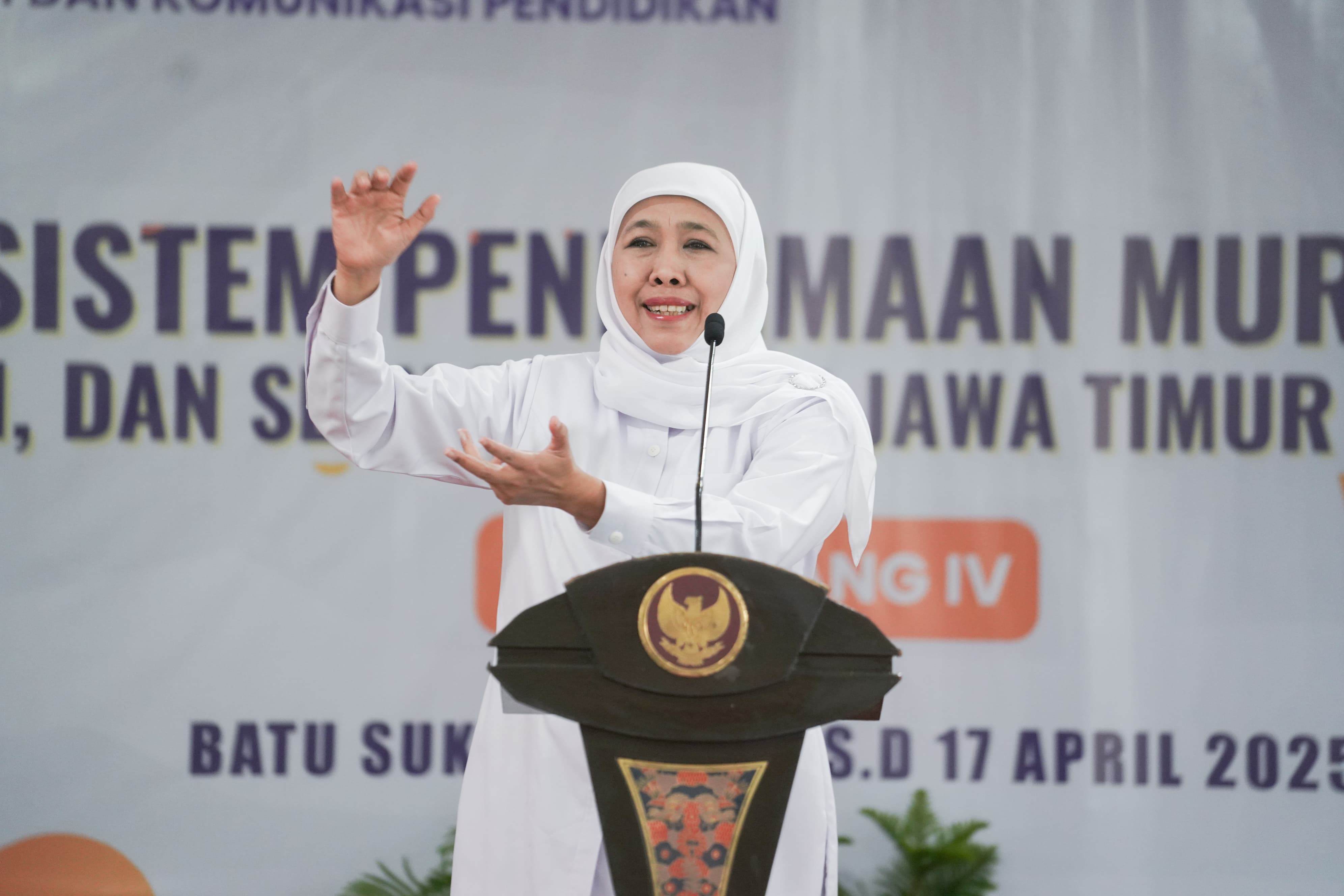 Gubernur Khofifah Minta Kepala Sekolah Jaga Integritas Dalam SPMB, Wujudkan Pelayanan Produktif Dan Berdampak Positif kepada Masyarakat Jawa Timur